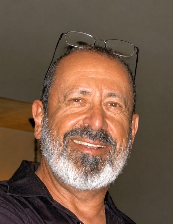 Peter Paolucci head shot